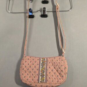 Larenda Designs Women's Pink Floral Quilted Shoulder Purse